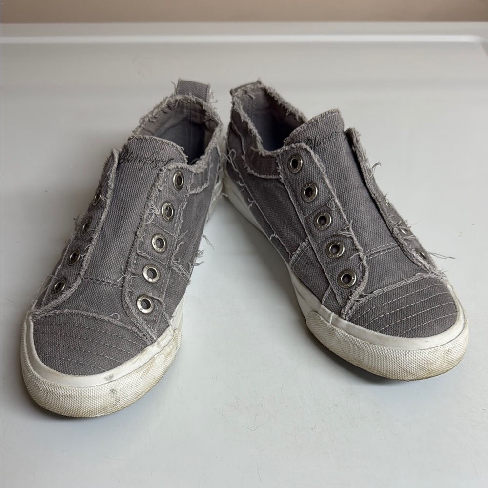 Blowfish Malibu Play Gray Slip-On Sneakers